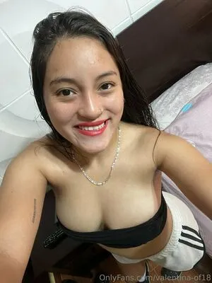 Valentina Of18 OnlyFans Leaked Free Thumbnail Picture - #f3H2srgnYg