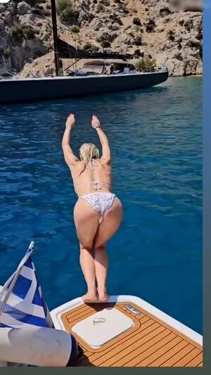 Valentina Pahde OnlyFans Leaked Free Thumbnail Picture - #AkHzcqcmWw