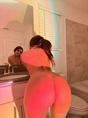 Valentina Paola OnlyFans Leaked Free Thumbnail Picture - #hyNnmE2amb