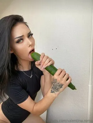Valentina Roma OnlyFans Leaked Free Thumbnail Picture - #kNYzlfEbik