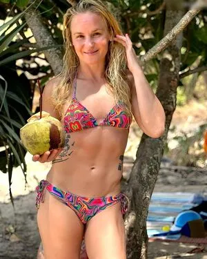 Valentina Shevchenko OnlyFans Leaked Free Thumbnail Picture - #KJmFqRFKzi