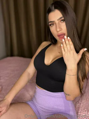 Valentina Study OnlyFans Leaked Free Thumbnail Picture - #FHeKM1ovcs