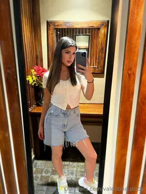 Valentina Study OnlyFans Leaked Free Thumbnail Picture - #rTZxFgAHfQ