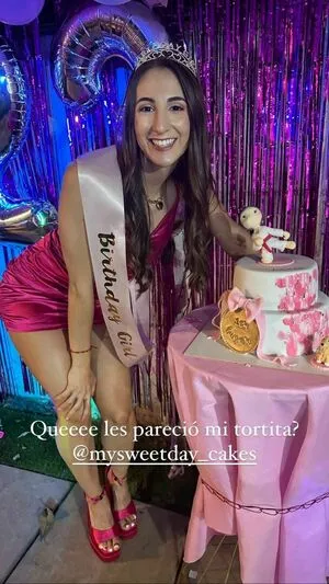 Valentina Toro Meneses OnlyFans Leaked Free Thumbnail Picture - #iXZYB68Eta