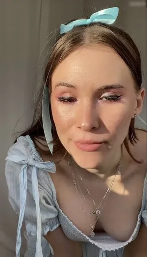 Valentina Vapaux OnlyFans Leaked Free Thumbnail Picture - #8RImFe9mgx