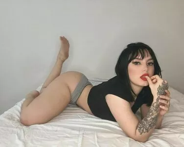 Valentinaesvv OnlyFans Leaked Free Thumbnail Picture - #GC8rlahodI