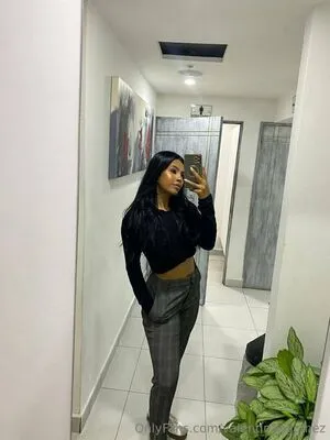 Valentinaggomez OnlyFans Leaked Free Thumbnail Picture - #ah5FvucI5o