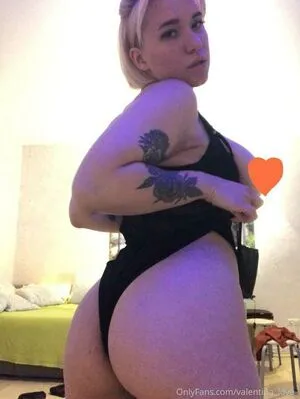 Valentinalove123 OnlyFans Leaked Free Thumbnail Picture - #6aQxQ38H18