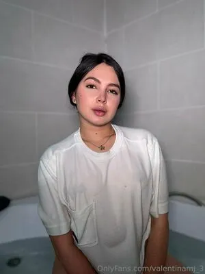 Valentinamj OnlyFans Leaked Free Thumbnail Picture - #5pnUjHBK4K
