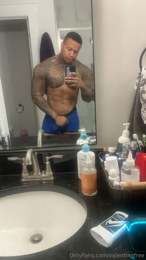 Valentinofree OnlyFans Leaked Free Thumbnail Picture - #Nk795p9TUO
