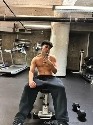 Valentinopapii OnlyFans Leaked Free Thumbnail Picture - #POhoHk0wGn