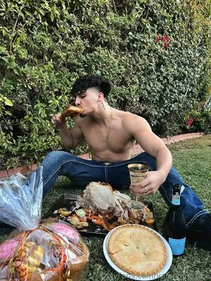 Valentinopapii OnlyFans Leaked Free Thumbnail Picture - #ticin8gCyH