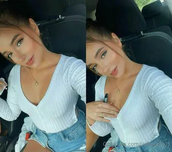 Valenx2001 OnlyFans Leaked Free Thumbnail Picture - #GbeS0UAE56