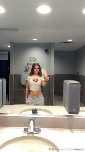 Valerena OnlyFans Leaked Free Thumbnail Picture - #S8DywrIWIq