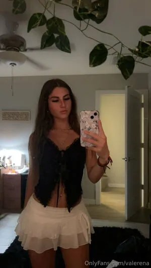 Valerena OnlyFans Leaked Free Thumbnail Picture - #TQLl606rvk