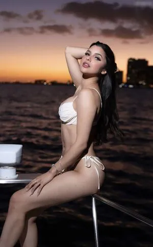 Valeria Carruyo OnlyFans Leaked Free Thumbnail Picture - #47cPejTAtr