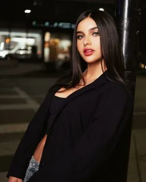Valeria Carruyo OnlyFans Leaked Free Thumbnail Picture - #h3QCbp499i