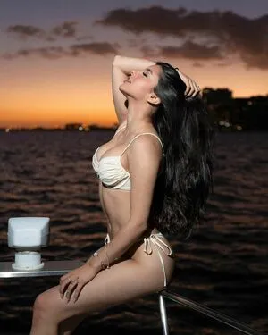 Valeria Carruyo OnlyFans Leaked Free Thumbnail Picture - #mU7bEMNuM5