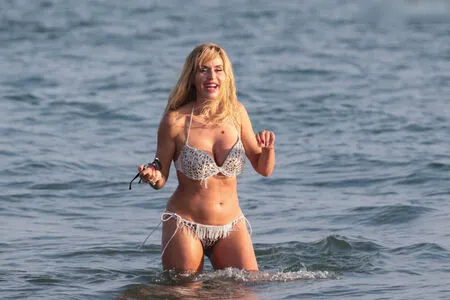 Valeria Marini OnlyFans Leaked Free Thumbnail Picture - #ph7A6P8fBb