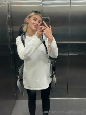 Valeria Pixie OnlyFans Leaked Free Thumbnail Picture - #0g7qaquXje