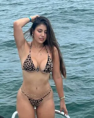 Valeria Salinas OnlyFans Leaked Free Thumbnail Picture - #bicIImI7fu