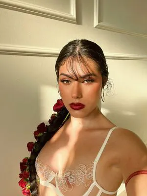Valeria Vixen Thumbnail Picture