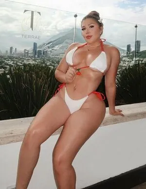 Valeria OnlyFans Leaked Free Thumbnail Picture - #VLanY4Bn18