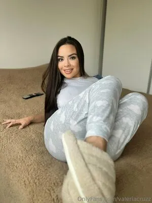 Valeriacruzz OnlyFans Leaked Free Thumbnail Picture - #B8rDsIRmSS