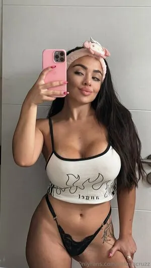 Valeriacruzz OnlyFans Leaked Free Thumbnail Picture - #DWpmgCN975