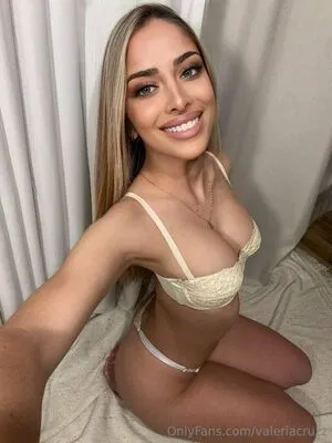 Valeriacruzz OnlyFans Leaked Free Thumbnail Picture - #LZzU4hAx2w