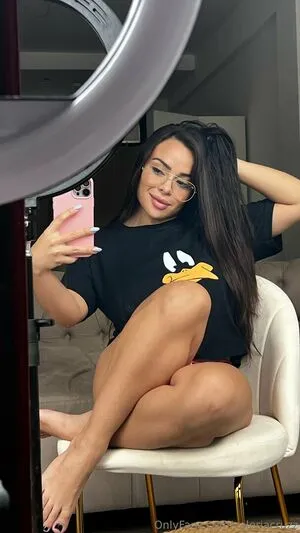 Valeriacruzz OnlyFans Leaked Free Thumbnail Picture - #VAEki3ITKv