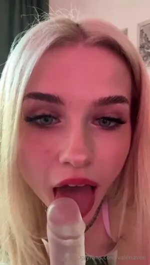 Valeriavee OnlyFans Leaked Free Thumbnail Picture - #M50ouG1ea5