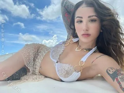 Valerica Steele OnlyFans Leaked Free Thumbnail Picture - #5k101bahnI