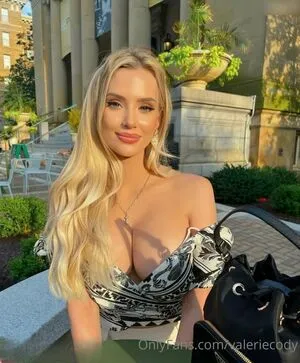 Valerie Cody OnlyFans Leaked Free Thumbnail Picture - #jbCAWLigM5