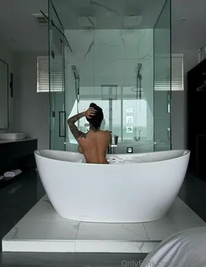 Valerie Cossette OnlyFans Leaked Free Thumbnail Picture - #wt9keuH0sT