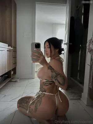 Valerie Cossette OnlyFans Leaked Free Thumbnail Picture - #mYwiVGfNuB