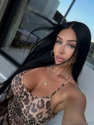 Valerie Cossette OnlyFans Leaked Free Thumbnail Picture - #XOmYsfw0XL