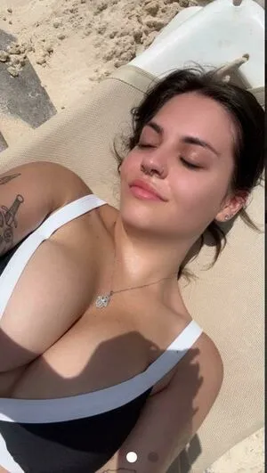 Valerie Lepelch OnlyFans Leaked Free Thumbnail Picture - #4yZ4For2Qd