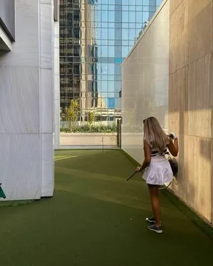 Valerie Saint Claire OnlyFans Leaked Free Thumbnail Picture - #cnJumd73Ou