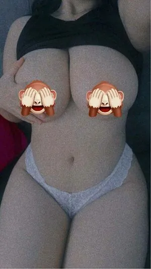 Valerie Sanch OnlyFans Leaked Free Thumbnail Picture - #ROLEK0JuSi