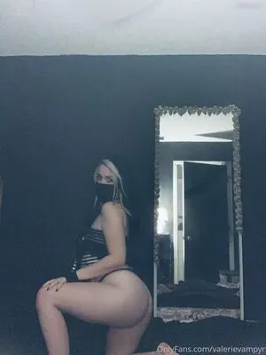 Valerie Vampyr OnlyFans Leaked Free Thumbnail Picture - #IpOcOK3c2a