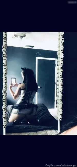 Valerie Vampyr OnlyFans Leaked Free Thumbnail Picture - #q5hv2a5ve9