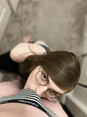 Valerie Violette OnlyFans Leaked Free Thumbnail Picture - #myP5YSHD6x