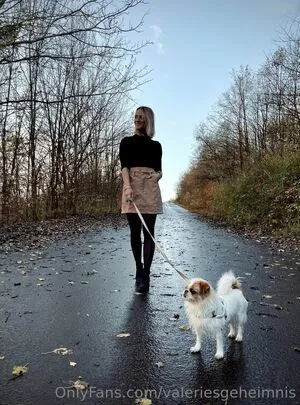 Valeries Geheimnis OnlyFans Leaked Free Thumbnail Picture - #1YBUH8M8Dj