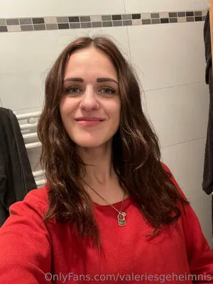 Valeries Geheimnis OnlyFans Leaked Free Thumbnail Picture - #8bw37OO2Uu