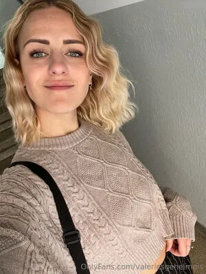 Valeries Geheimnis OnlyFans Leaked Free Thumbnail Picture - #UHsKtRauoN
