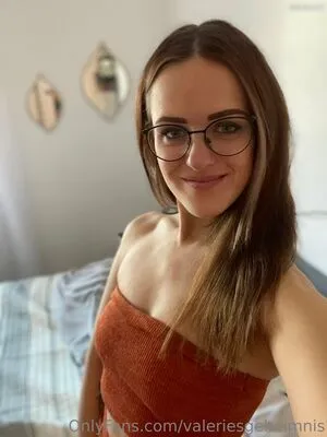 Valeries Geheimnis OnlyFans Leaked Free Thumbnail Picture - #l4xHANW5Ix
