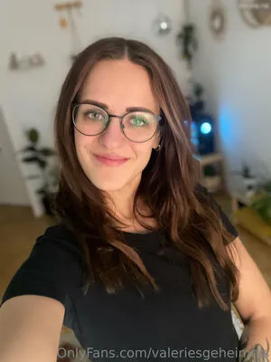 Valeries Geheimnis OnlyFans Leaked Free Thumbnail Picture - #uJdiNwNFAF