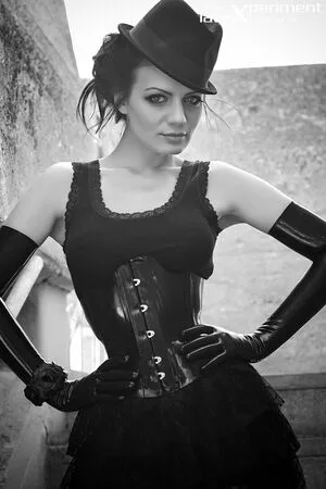 Valerietramell OnlyFans Leaked Free Thumbnail Picture - #VYeMcQTkNP