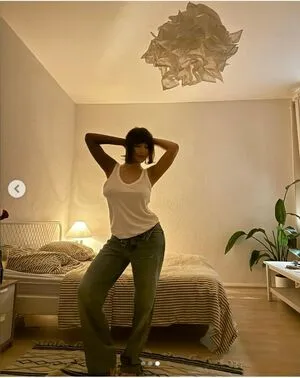 Valeriia Simavonian OnlyFans Leaked Free Thumbnail Picture - #O6hB59K0Gz